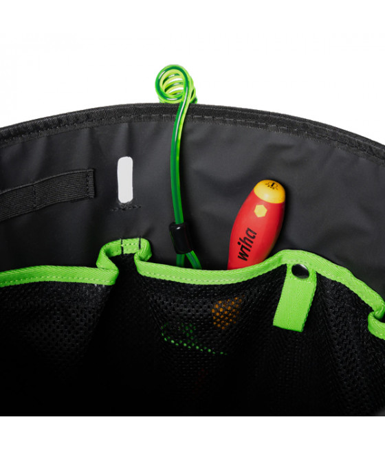 vu intérieur d'un sac NLG et de la mise en place de l'organisateur qui permet de bien ranger tournevis et autres outils