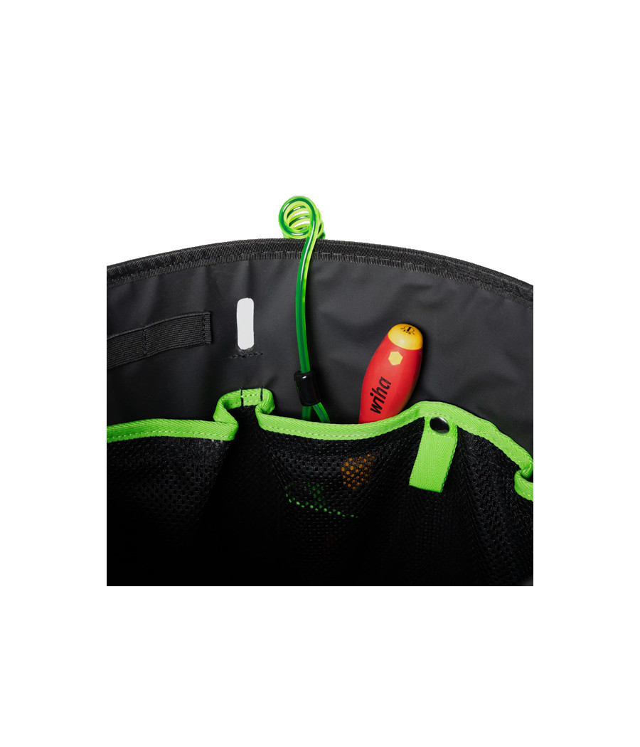 vu intérieur d'un sac NLG et de la mise en place de l'organisateur qui permet de bien ranger tournevis et autres outils