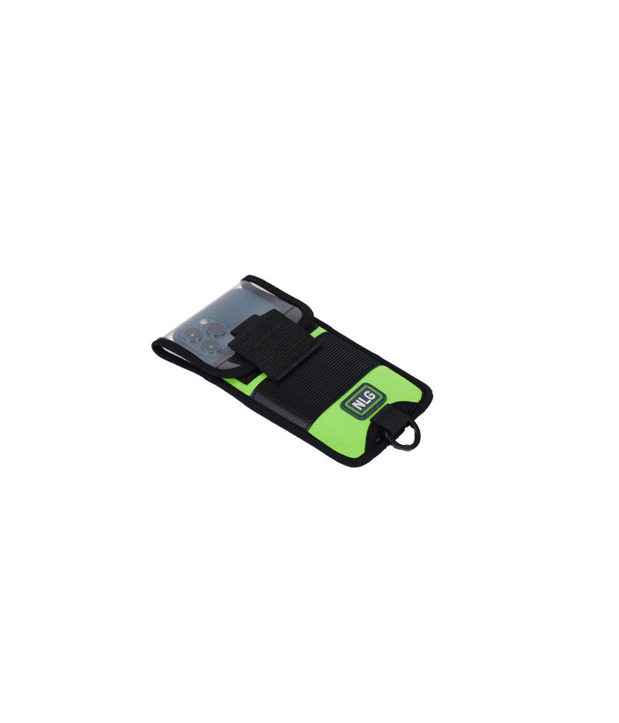 coque contenant un smartphone
